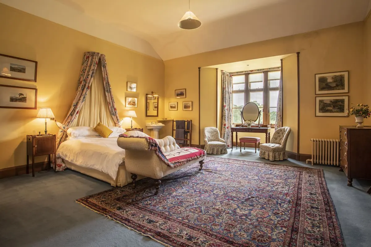 "Yellow" Double Room